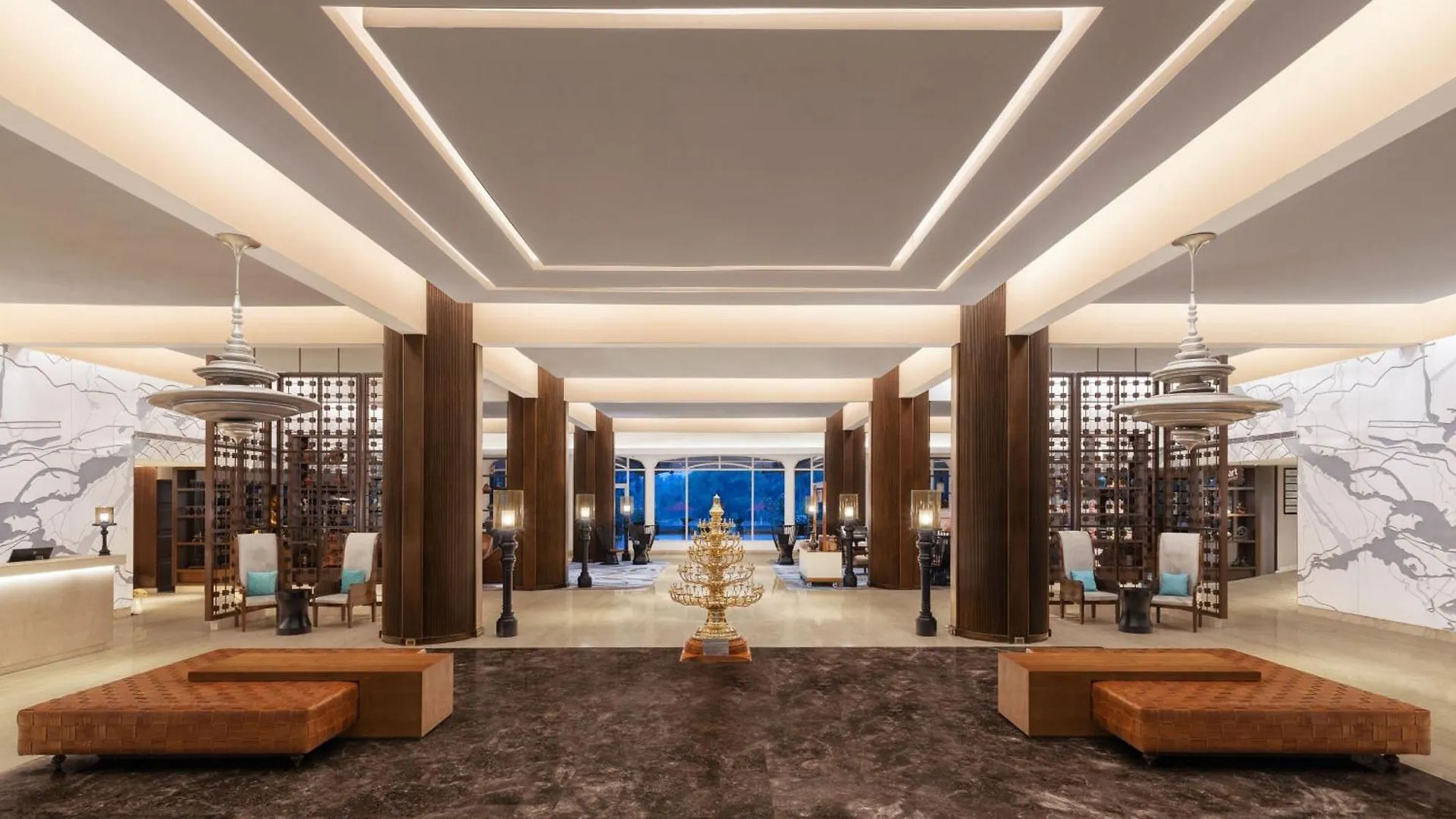 Le Meridien Kochi 5*,